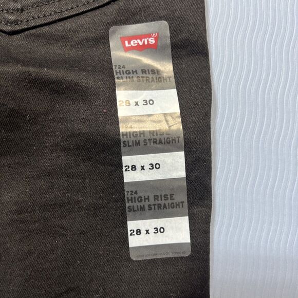 Levi’s 724 High Rise Straight Women’s Black Jeans Size 28x30 - Picture 6 of 8